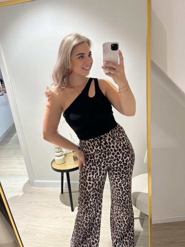 One Shoulder Body