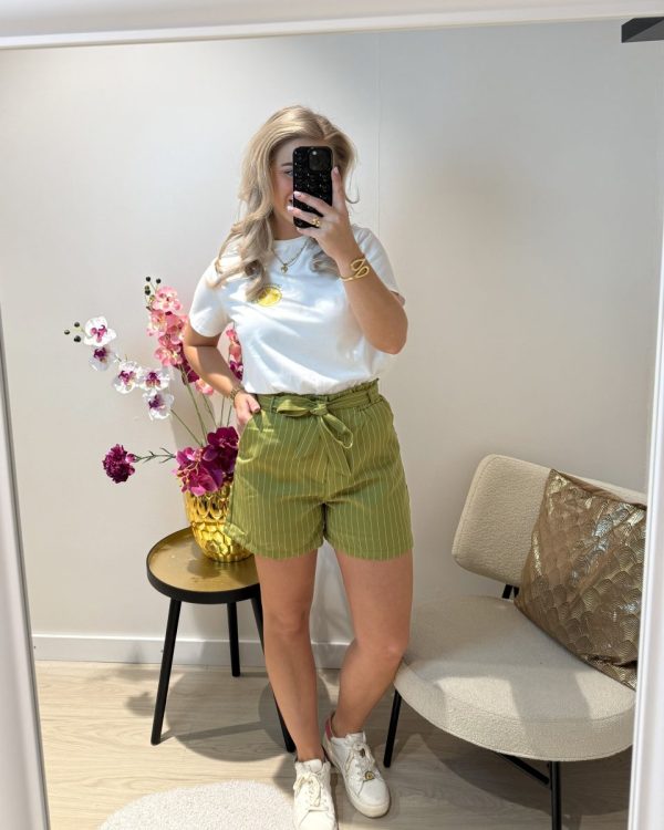 Short Giovanna