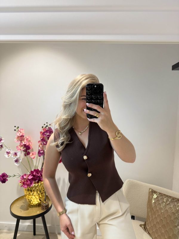Sarah Top - Bruin