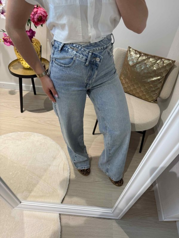 Solene Wide Leg Jeans - Queen Hearts