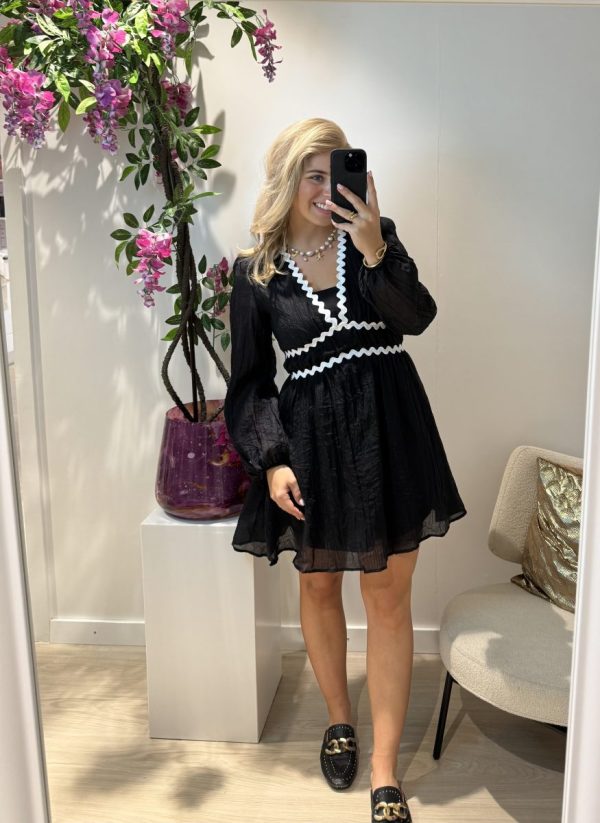 Thyra Dress